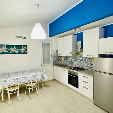 Blue Casa de Férias Solanas (Cagliari)
